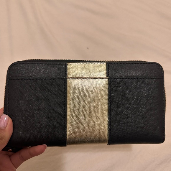 Kate Spade Large Continental Wallet - Picture 2 of 3